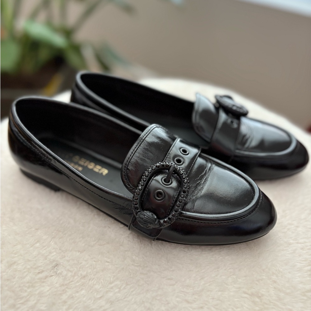 Kurt Geiger Black flats